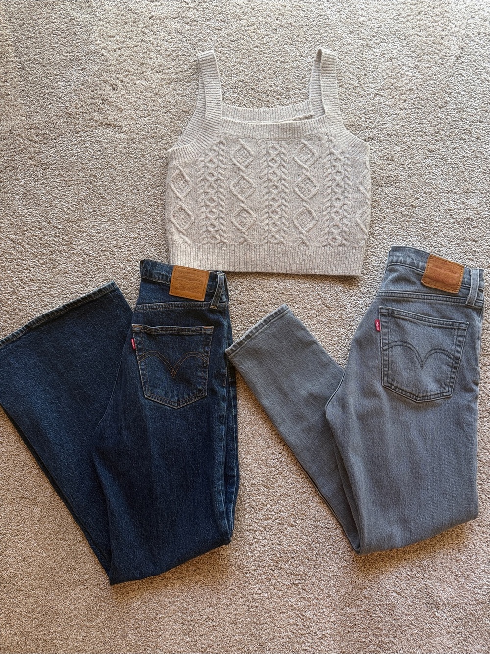 Levi's Women’s Bundle — Dark Blue & Gray Wash + Top
